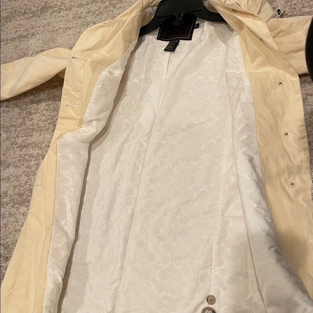 Coach Yellow Sateen Walking Trench Coat Jacket Signature Lining Size XS - Picture 13 of 15
